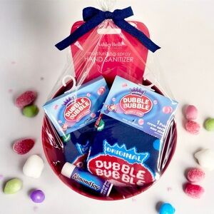 Dubble Bubble Socks Gift Basket Lip Balm Hand Spray Bow Bowl NWT